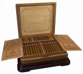 Montecristo Replica de Humidor Antiguo packaging